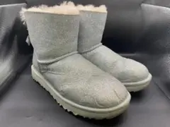 Item thumbnail for item 9e3bacc5-ca55-4bbd-a6c1-13c80e13079c