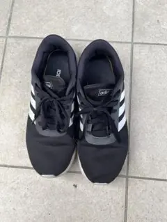 adidas ランニングシューズ ブラック/ホワイト