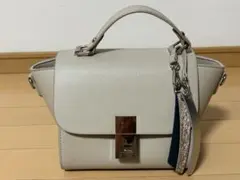 AZUL ライトグレー ハンドバッグ