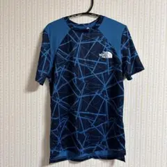 ノースフェイス　新品アグ付きTシャツ　140相当