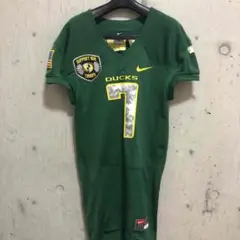 オレゴン大学 試合用ユニフォーム