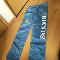 FRIENDS 刺繍入りデニムパンツ 150cm