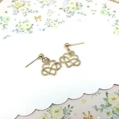 Item thumbnail for item 94d0feec-ddab-42dc-b600-d2e1e4ab5753