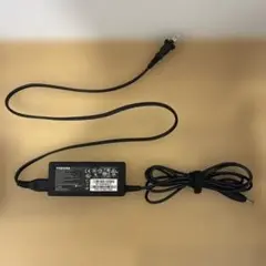 TOSHIBA ACアダプター PA3714U-1ACA 19V