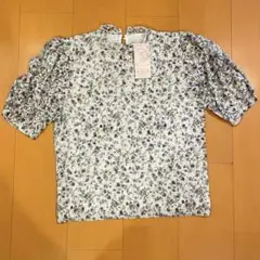 【新品未使用タグ付き】MAJESTIC LEGON 花柄　トップス　レディース