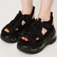 Item thumbnail for item 6c605883-3db9-4f5b-8971-dc12c3b66328