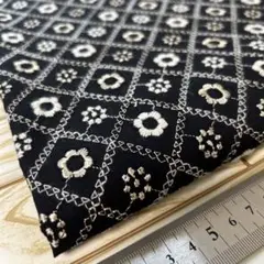 縦100cm×横90cm 刺繍生地