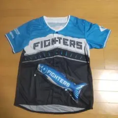 FIGHTERS ユニフォーム 青/黒 魚型クッション付き