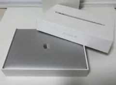 【極美品】MacBook Air 2018 13インチ 256GB 充放電59回