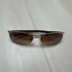 スポーツタイプ ゴールドフレーム サングラス