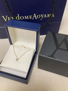 【美品】ヴァンドーム青山 BirthStoneネックレス 8月ペリドット