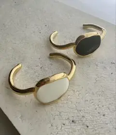 Item thumbnail for item f7879d30-f9e3-424b-a942-bf97f4e7f71b