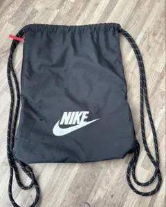ナイキ(NIKE) リュック ナップサック 黒 白