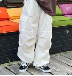 カーゴパンツ