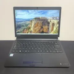 東芝 ノートパソコン dynabook RX73 / CBE