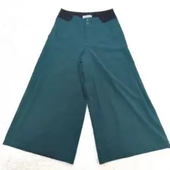 美品✨ISSEY MIYAKE イッセイミヤケ タック入り フレア ワイドパンツ