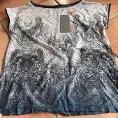 Capriccio 抽象模様 Tシャツ 半袖
