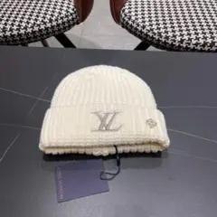 Louis Vuitton アイボリー ニット帽
