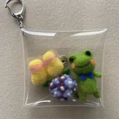 カエルさん　紫陽花　長靴　キーホルダー