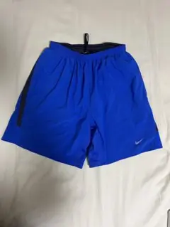 Nike 青 ショートパンツ