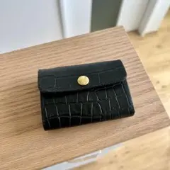 ミニウォレット【牛革:クロコ型押し黒】