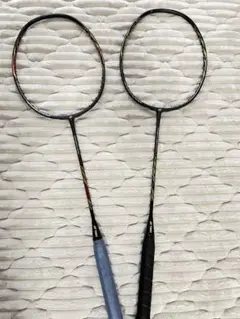 バドミントンラケット 2本セット（劣化品）