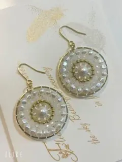 Item thumbnail for item 0f72062a-0c21-4329-b00b-67fa5f70a342