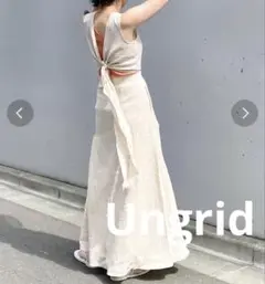 【美品】ungrid バックデザインノースリワンピース S