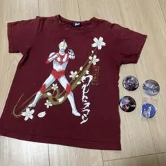 ★ウルトラマン 半袖Tシャツ 缶バッチ セット★