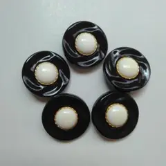スーツボタン