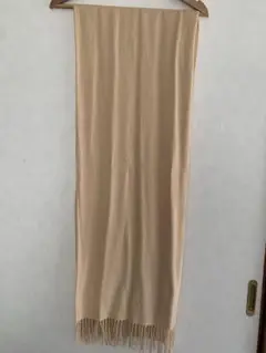 ベージュ フリンジ付きロングスカーフ