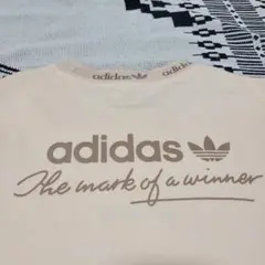 adidas Tシャツ