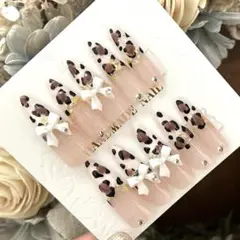 Item thumbnail for item a5a6bcbb-48e8-4a47-ad9c-e335f7abbb8c