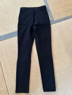 UNIQLO スキニーパンツ 25