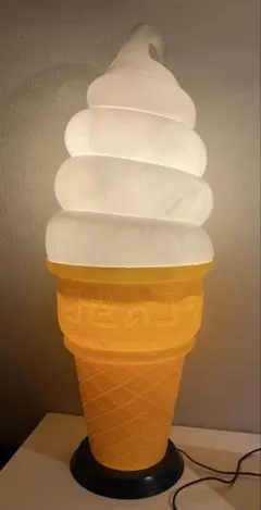 (引き取りのみ) 日世のコーン ソフトクリーム　看板