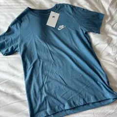新品　ナイキ　ロゴTシャツ キッズ