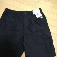 新品　UNIQLO C ワイドフィットカーゴショーツ Lサイズ ブラック