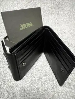 ✨新品・未使用✨Jean Paul Gaultier 二つ折り財布 超美品