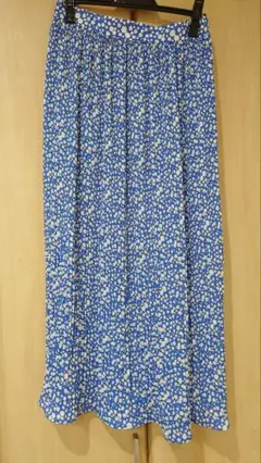 ZARA（ザラ）小花柄ロングプリーツスカート 2492/161/400 S
