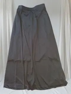 W78　黒ロングスカート　日本製　大きめ