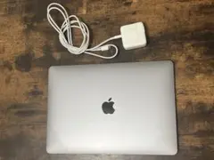 MacBook Air M1 シルバー 2020年モデル