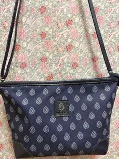 les OLIVADES ネイビー ショルダーバッグ