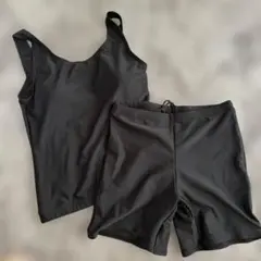 スポーツ用水着　ブラック（タンクトップ・ショートパンツ）