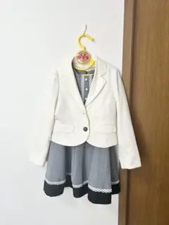 Item thumbnail for item 45136dd1-d96b-4dea-968e-85c908f20bd5