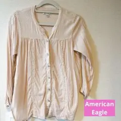 AMERICAN EAGLE OUTFITTERS ピンクシャツ