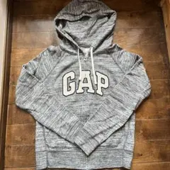 GAPジップアップトレーナー