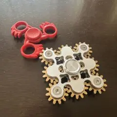 フィンガースピナーセット 赤 シルバー