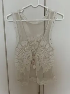 アイボリー レース装飾 キャミソール　ジレ
