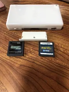 中古　ニンテンドーDS lite、ソフト2個セット