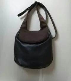sensounico ショルダーバッグ 　黒レザー×茶ナイロン
